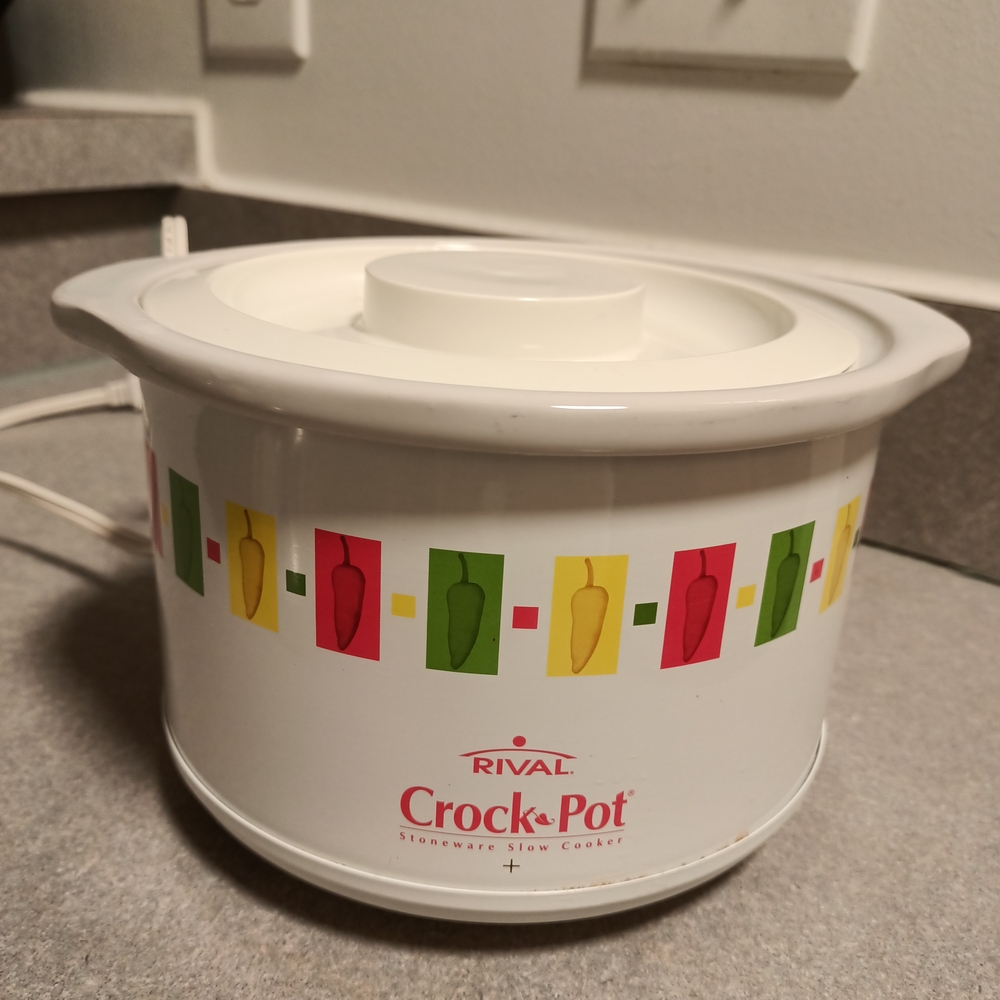 Rival Crock-Pot Stoneware Slow Cooker - White with Multicolor Design